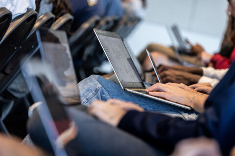 Canvas hack strands university students during finals week
