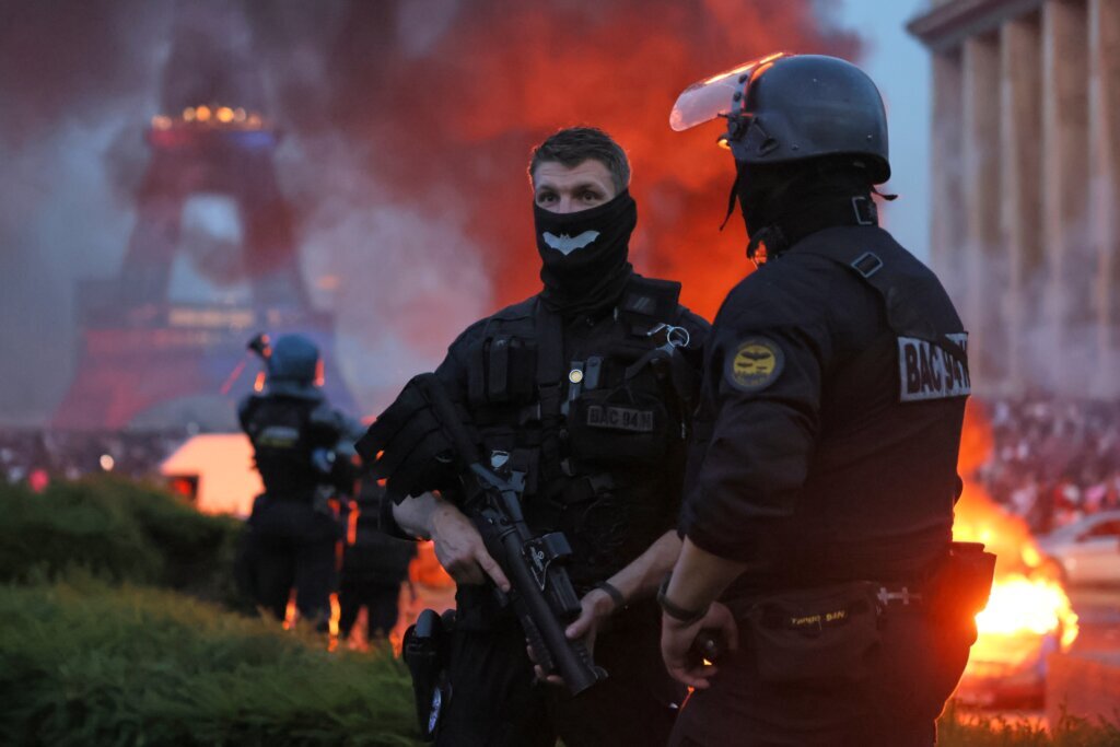 Paris police detain dozens after violence erupts during celebrations of PSG’s Champions League title