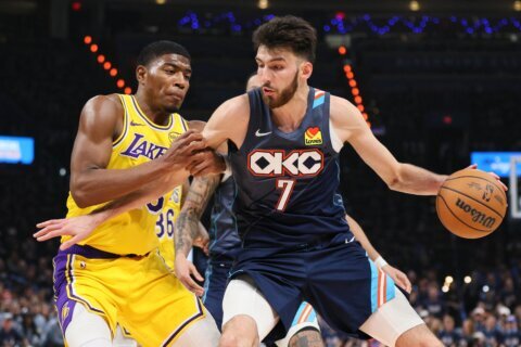 Holmgren, Gilgeous-Alexander score 22 as Thunder beat the Lakers to go up 2-0 lead in the West semis