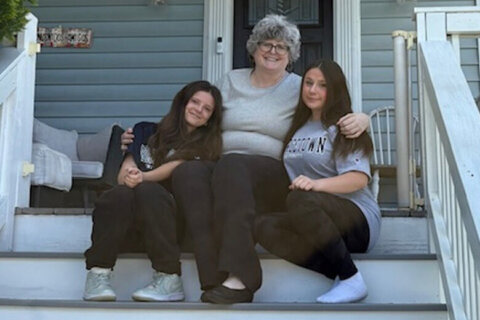 ‘A lifeline’: New cancer treatment uses a patient’s own tumor to fight melanoma