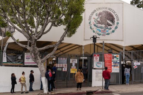 Trump review that could shutter Mexican consulates stokes worries