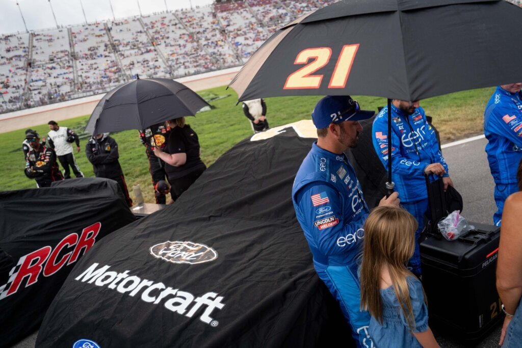 NASCAR’s Cup Series race at Nashville Superspeedway starts after 80-minute rain delay