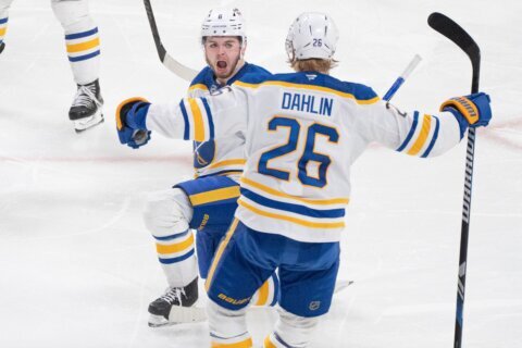 Benson breaks tie on birthday, Sabres beat Canadiens 3-2 in Game 4 to even series