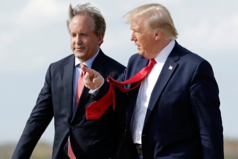 The largest US children’s hospital settles with Texas and the Trump administration over gender care