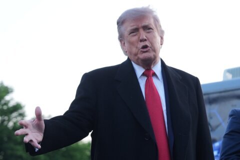 Trump drives across Lincoln Memorial Reflecting Pool to inspect new blue coating he’s putting on it
