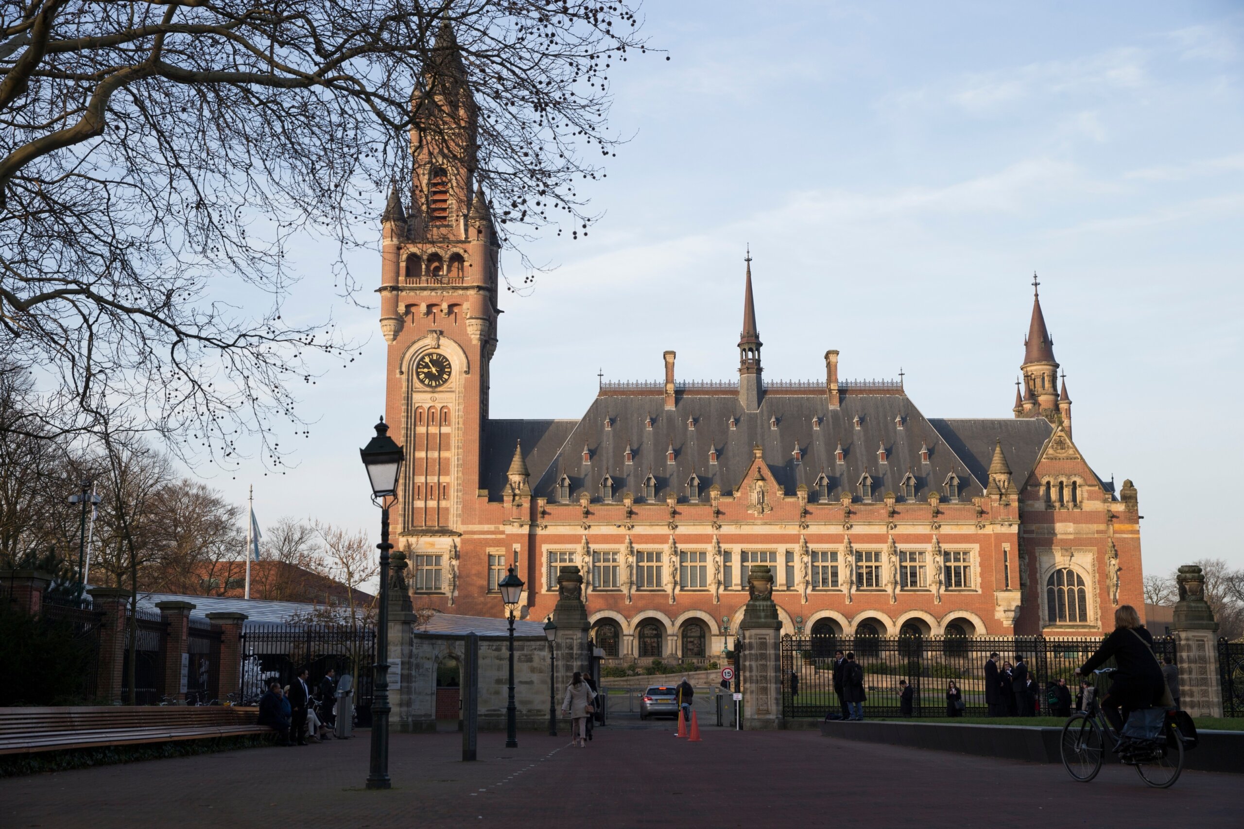International arbitrators reject $134 claim by Rwanda against UK for scrapped migrant deal