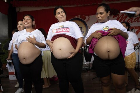 Embarazada de mellizos gana increíble concurso en Nicaragua