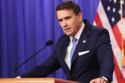 A federal judge has temporarily blocked the Justice Department from moving forward with work on the new "anti-weaponization" fund, including making any payouts. CBS News' Ed O'Keefe reports.