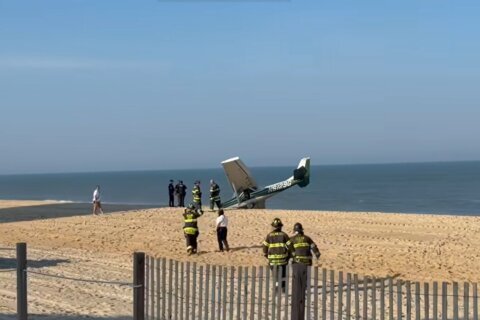 Plane makes emergency landing on Ocean City beach