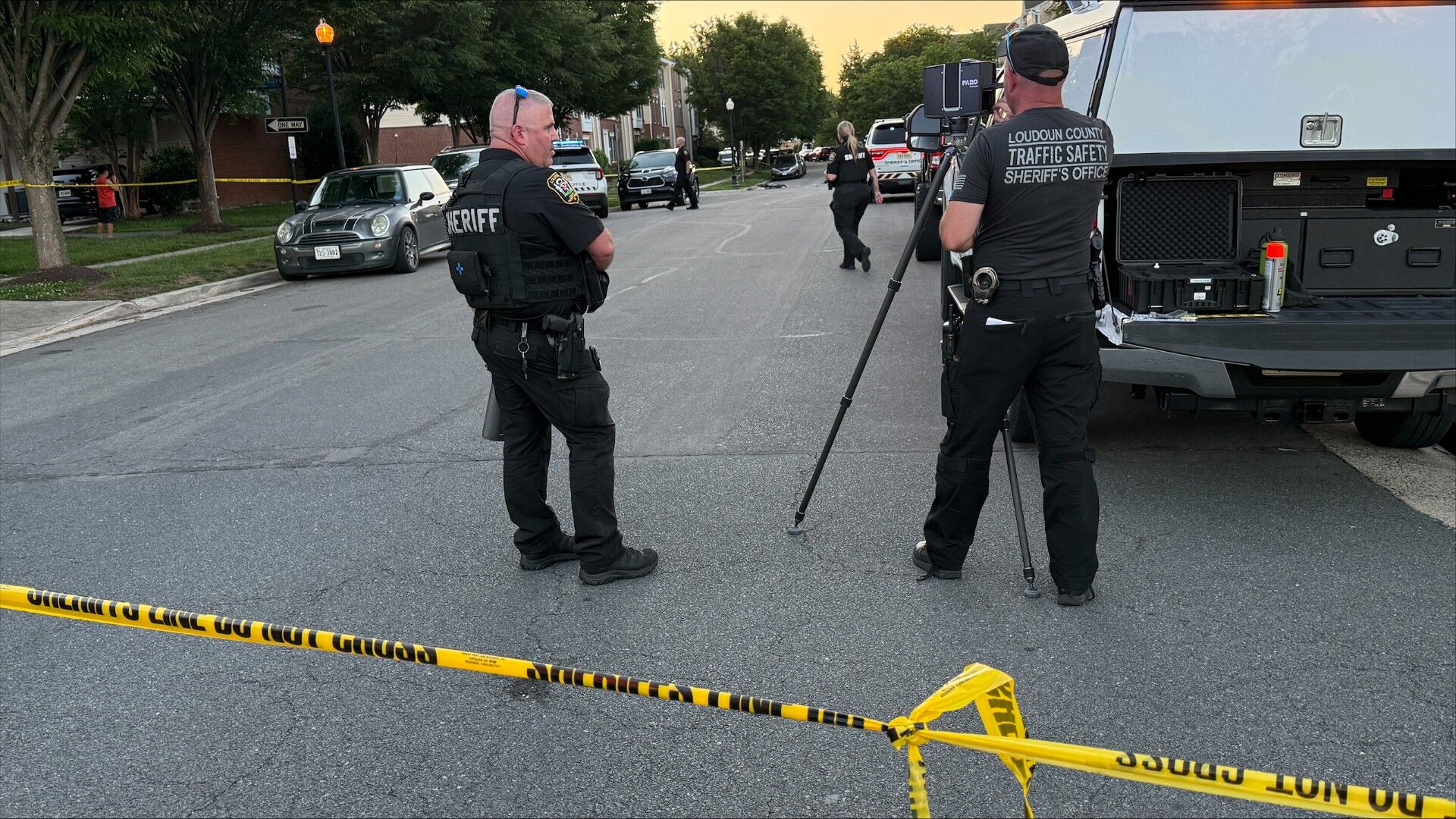 2 teens injured in South Riding e-bike crash