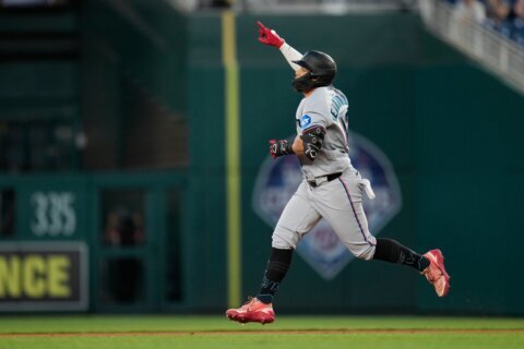 Alcantara rebounds on the mound and the Marlins snap their 5-game skid with a 7-3 win over the Nats