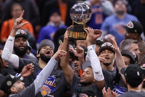 Big market, small market, same NBA Finals stage: How the Knicks and Spurs got here so differently