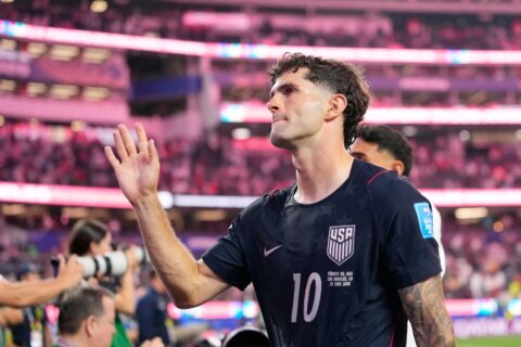 Pulisic returns to the US lineup with highlights and lowlight in a World Cup loss to Turkey