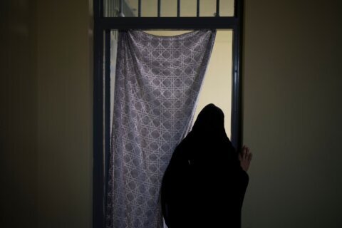 Afghanistan: Taliban open fire during protest over arrests of women for dress code violation