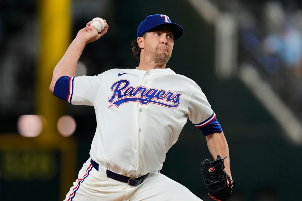 Jacob deGrom strikes out 9 and Rangers beat Orioles for 4th win in a row