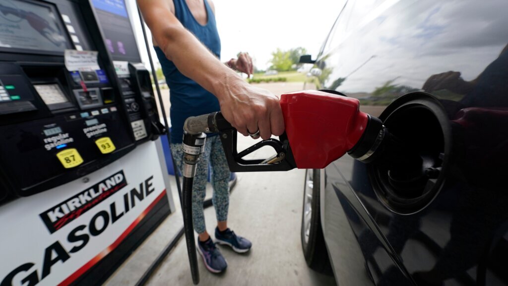 Congressional report says Virginians have paid $1.8 billion more for gas since Iran war started