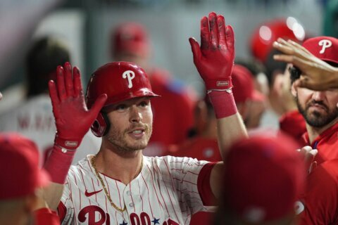 Max Kepler signs with Diamondbacks while still serving suspension for performance-enhancing drugs