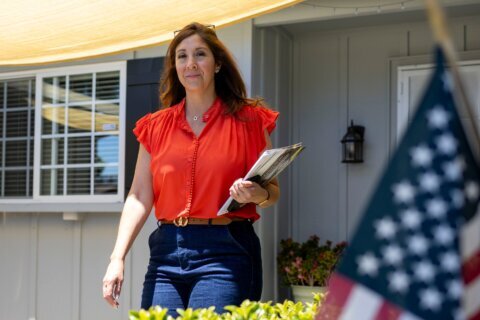 Democrats Wahab, Hernandez advance in California special election to finish Swalwell’s term
