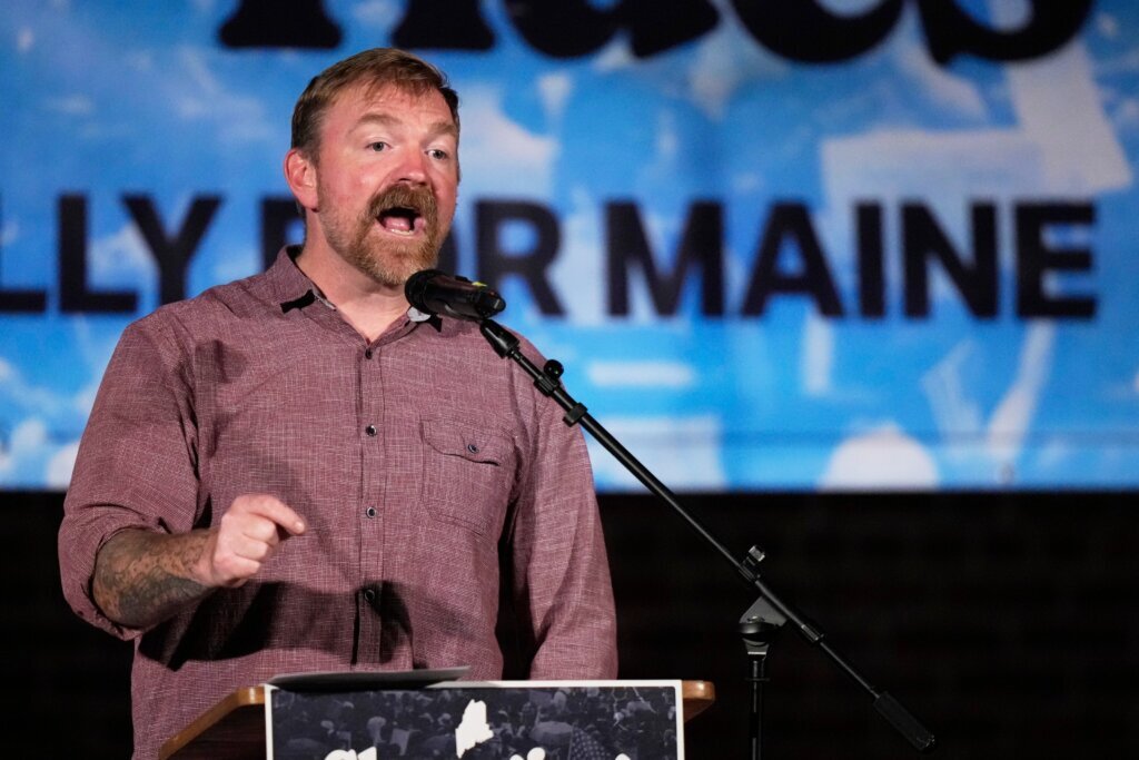 Graham Platner takes questions from Maine voters as he looks to stabilize Senate campaign