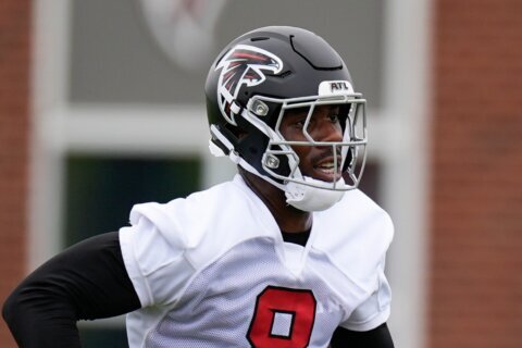 Falcons agree to $54 million, 3-year deal that makes Kyle Pitts Sr. 1 of NFL’s top paid tight ends