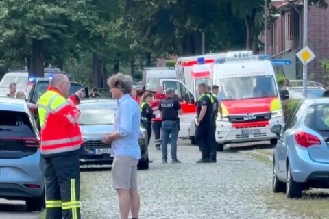 5 people have died in a shooting in Stade in northern Germany and police arrest 2