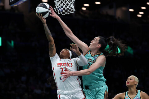 Liberty clinch spot in Commissioner’s Cup finals with win over Mystics, extend win streak to 7