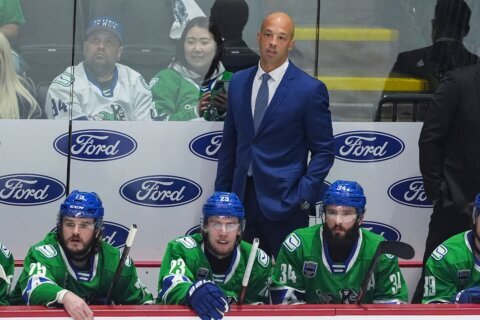 Vancouver Canucks hire Manny Malhotra as head coach
