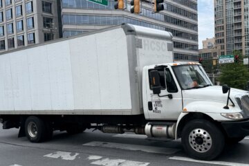 straight truck