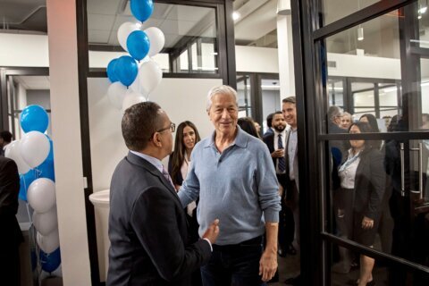 JPMorgan Chase plans to expand Community Center program, doubling branches in low-income areas