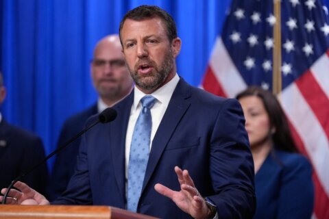 Trump administration identifies ‘super-sponsors’ of migrant children in a possible prosecution tack