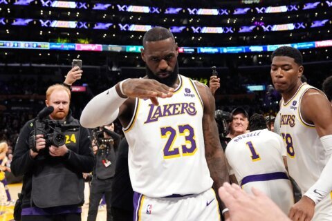 LeBron James not returning to Lakers, plans to play 24th season elsewhere