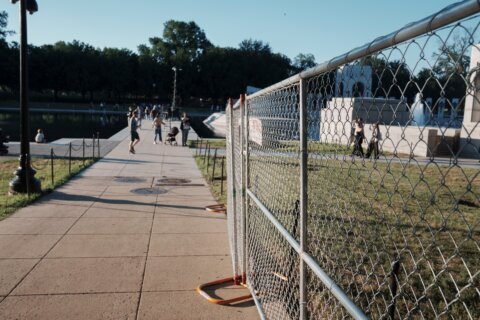 New security measures installed along the Reflecting Pool