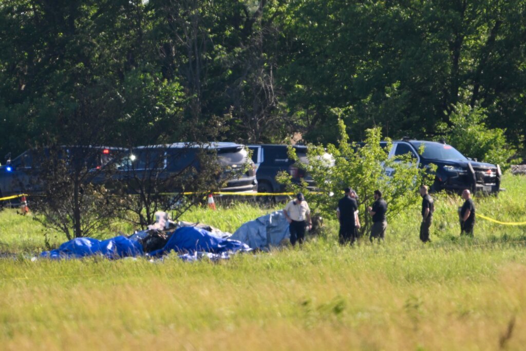 Preliminary report didn’t flag an engine failure before a skydiving plane crash that killed 12