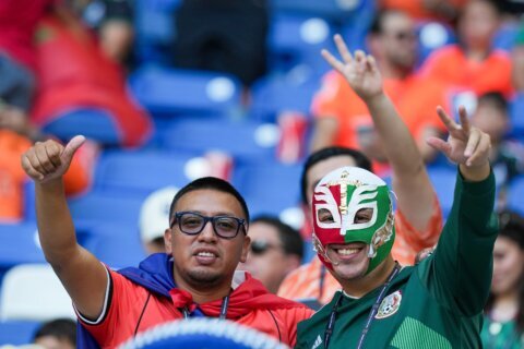 Monterrey turns into a sea of Mexico green, even without El Tri on the field