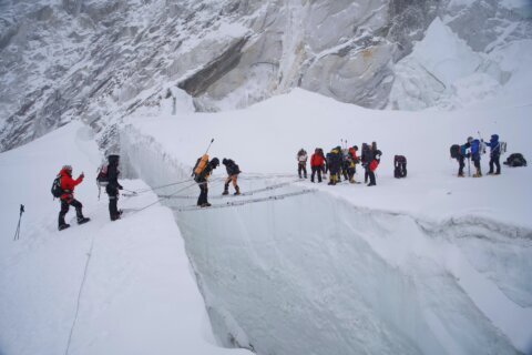 Sherpa guide missing for a week on Mount Everest rescued while crawling to base camp