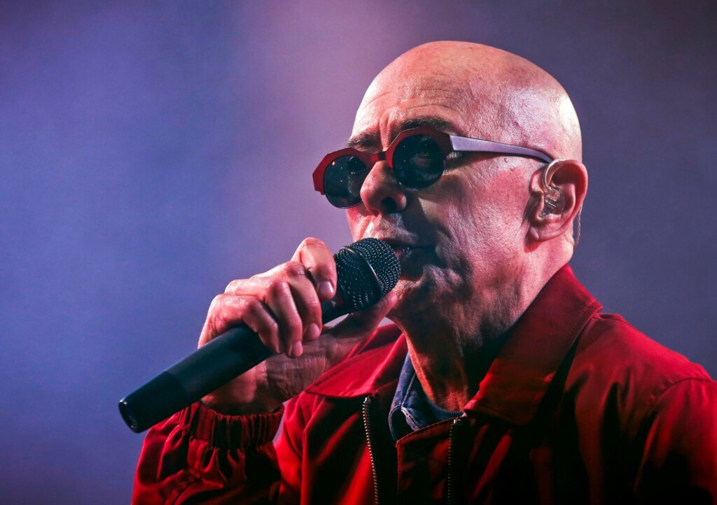 Carlos ‘Indio’ Solari, a legend of Argentina’s rock scene, dies at 77
