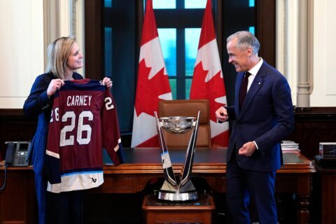 Victoire’s Marie-Philip Poulin played through a torn ACL and is set for surgery in July