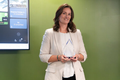 Arlington high school nurse named Virginia’s ‘Nurse of the Year’