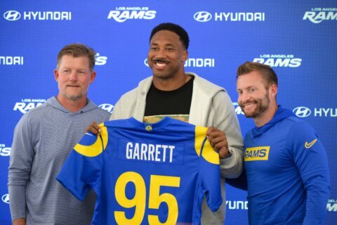 Sean McVay doesn’t shoot down speculation on Aaron Donald returning to Rams alongside Myles Garrett