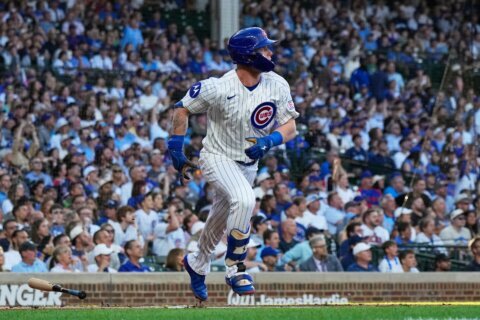 Pete Crow-Armstrong hits for the cycle as the Cubs walk off the Rockies, 5-4