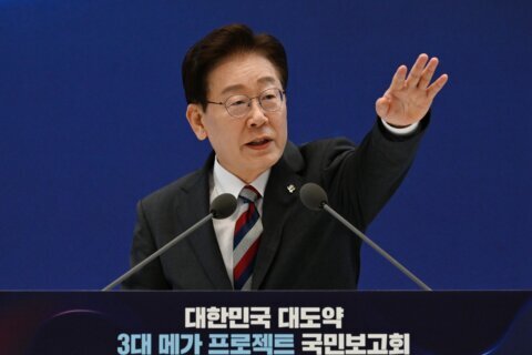 South Korean tech giants to build a $518 billion chipmaking hub to serve soaring AI demand