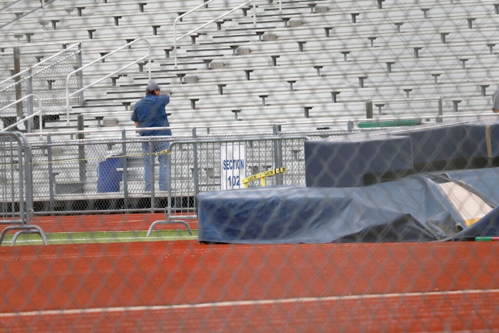 Prosecutor tells jury that teen’s killing at a Texas track meet was murder, not self-defense