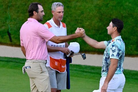 Viktor Hovland wins Travelers in Monday playoff when Scheffler misses short birdie putt