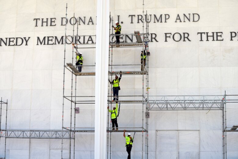 APTOPIX Trump Kennedy Center