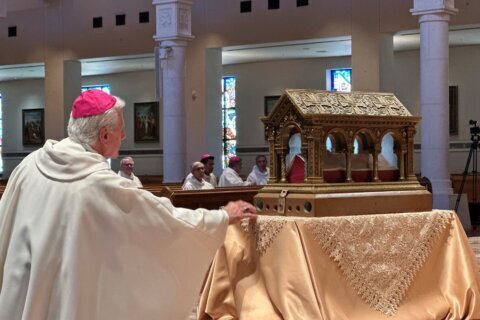 US Catholic bishops consecrated nation to the Sacred Heart at gathering in Orlando