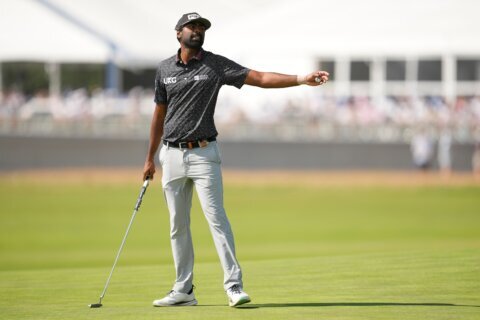A ‘Who’s That?’ list of dreamers joins Scheffler in 2nd at the US Open, needing to make up 6 shots