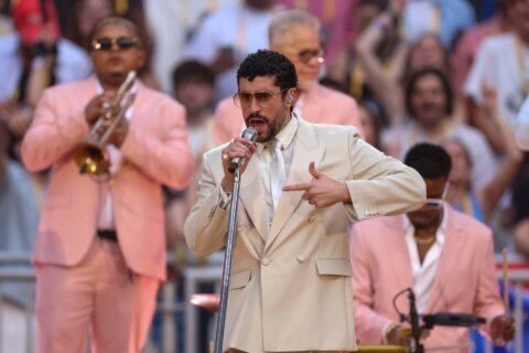 Imbatible: Bad Bunny, primer artista latino en recaudar $1,000 millones en giras