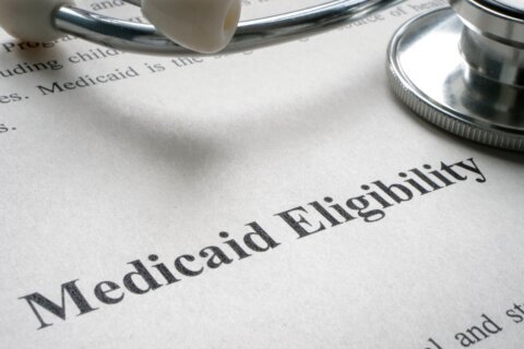 ¿Quiénes estarán exentos de los nuevos requisitos laborales de Medicaid el próximo año?
