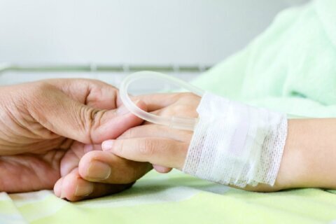 Advertencia a hospitales: gobierno de Trump dice que deben detallar sus precios