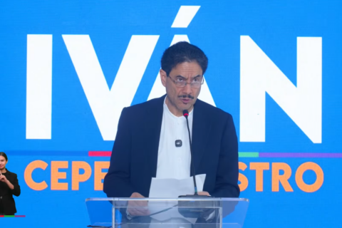 Iván Cepeda acepta su derrota y reconoce triunfo de De la Espriella en Colombia